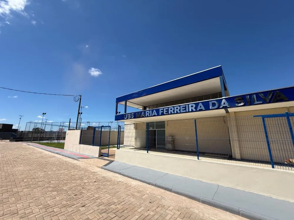 Barreiro celebra novas conquistas com inauguração de UBS e quadra de esportes 