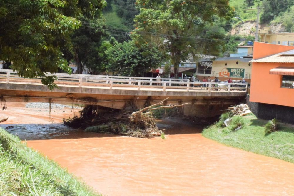 Prefeito Reinaldo Santos vai aplicar R$ 1 milhão na reconstrução da ponte central em Santa Maria de Itabira