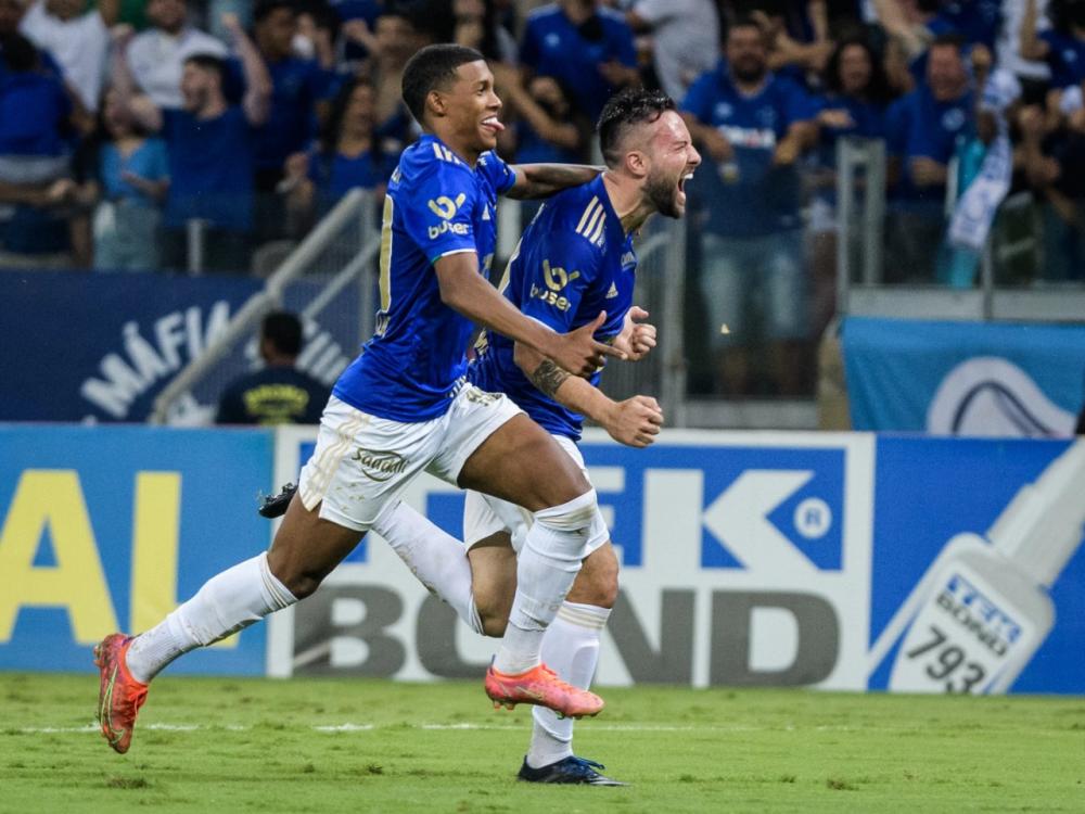 CRUZEIRO 2 x 0 BRUSQUE