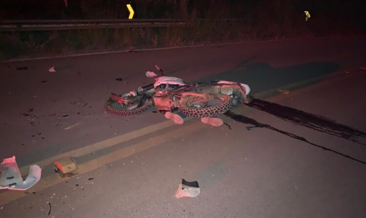  Os pilotos tiveram ferimentos graves e morreram no local