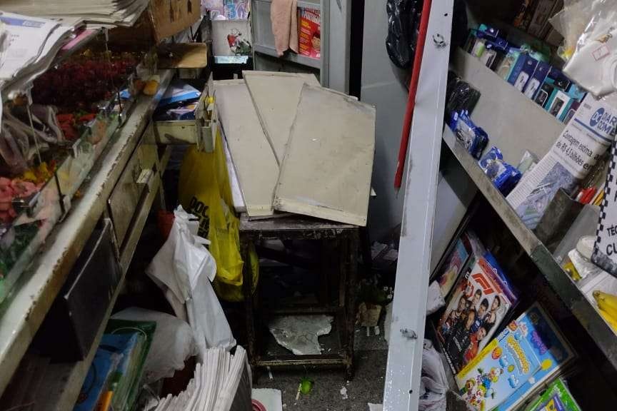Doadores fazem vaquinha após banca ser destruída por torcedores no centro de BH