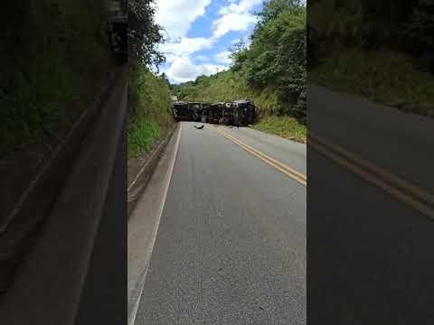 Acidente interdita totalmente MGC-120, estrada que liga Itabira / Nova Era